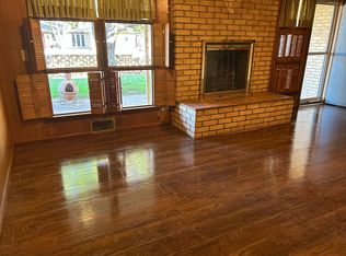 700 S Bailey St, Electra, TX 76360