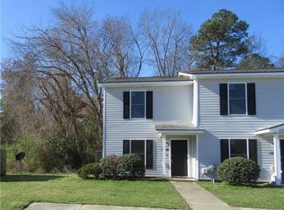 5758 Aftonshire Dr, Fayetteville, NC 28304