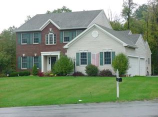 68 Duncan Phyfe Ln, East Berne, NY 12059