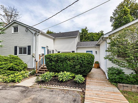 2nd image of 359 Sexton St