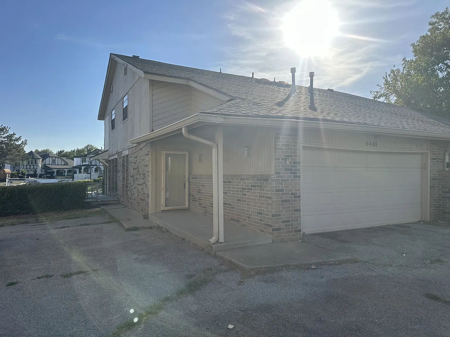 6448 W Hefner Rd - 1 — Photo 2