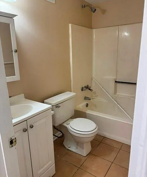 3970 Terrace Dr — Photo 7