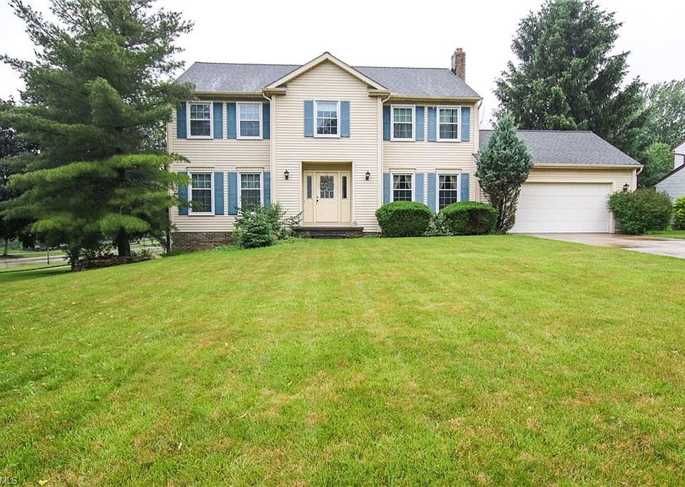 1st image of 33189 Seneca Dr
