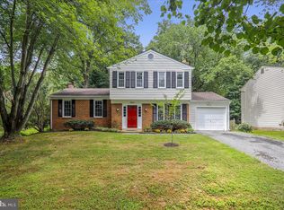 904 Windmill Ln, Silver Spring, MD 20905