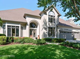 1126 Chadwick Ct, Aurora, IL 60502