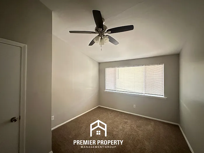 2847 Elmore Park Rd — Photo 10