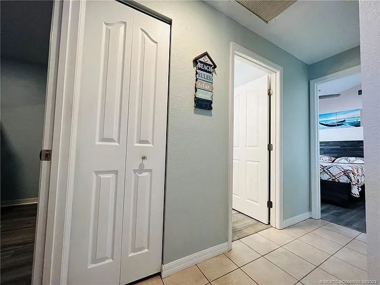 1309 Carlton Ct — Photo 26