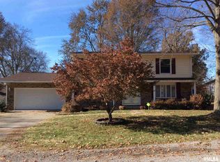 1009 Lime Ave, Mount Vernon, IL 62864
