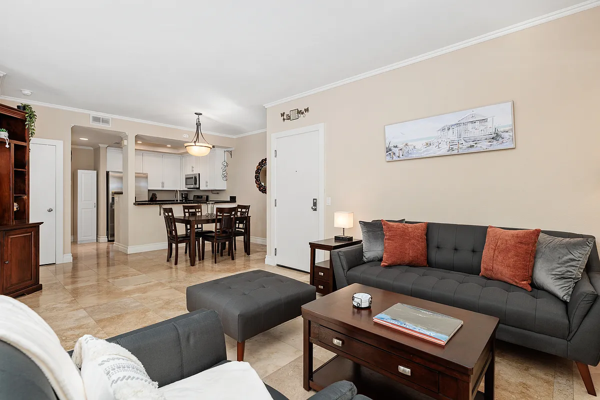 1 bed, 780 sqft, $4,200 — Photo 4