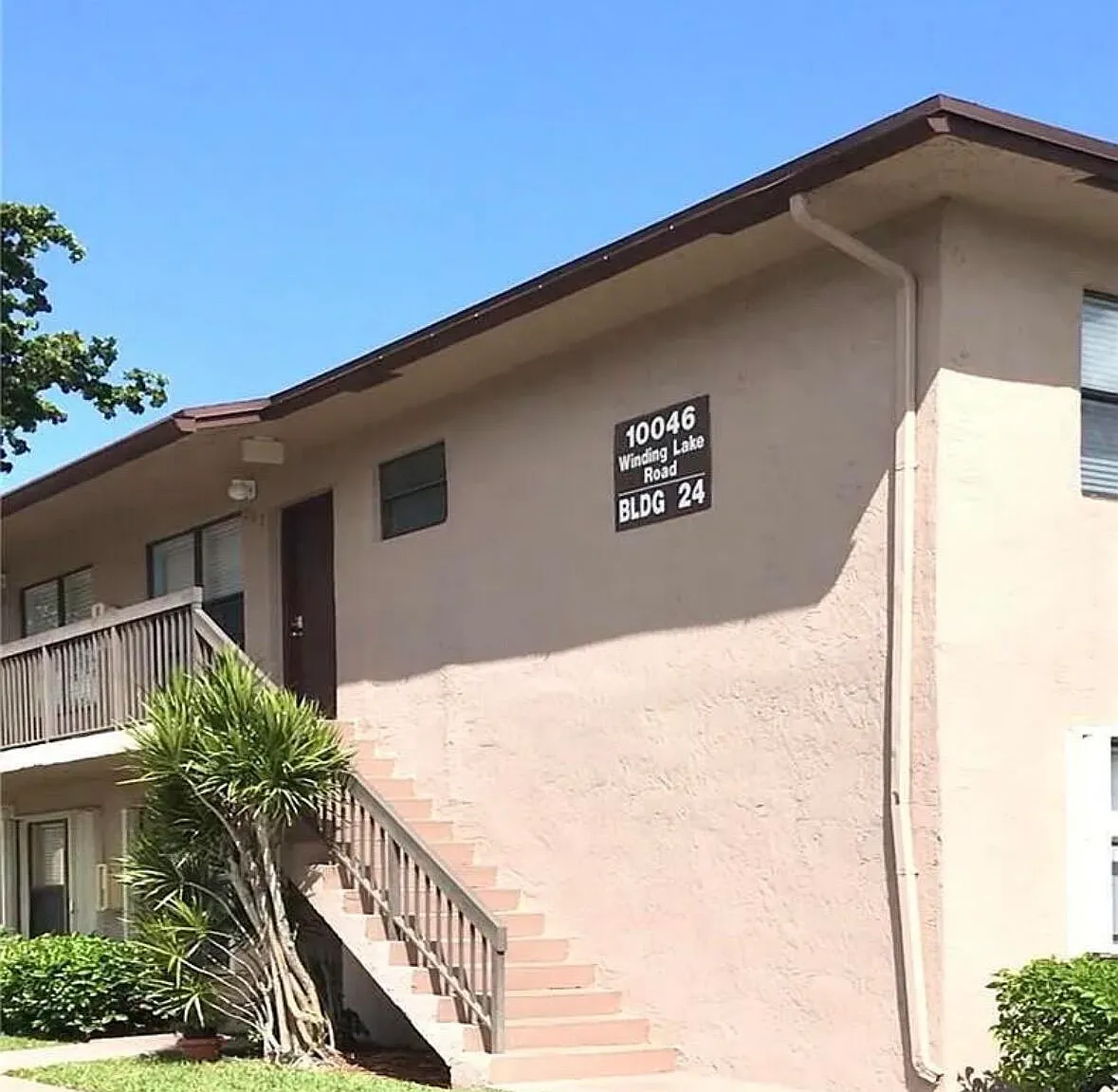 2 bed, 2.0 bath, $2,000 — Photo 2