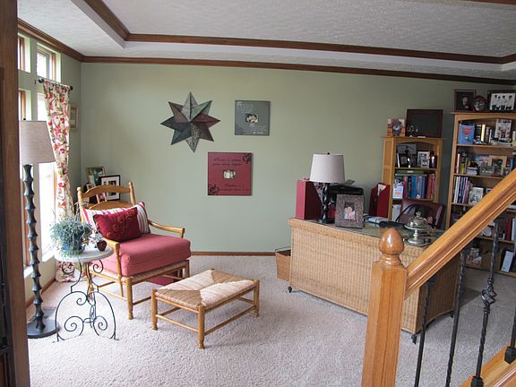 5th image of 6313 Angeles Dr