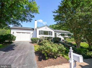 1001 Pruitt Ct SW, Vienna, VA 22180