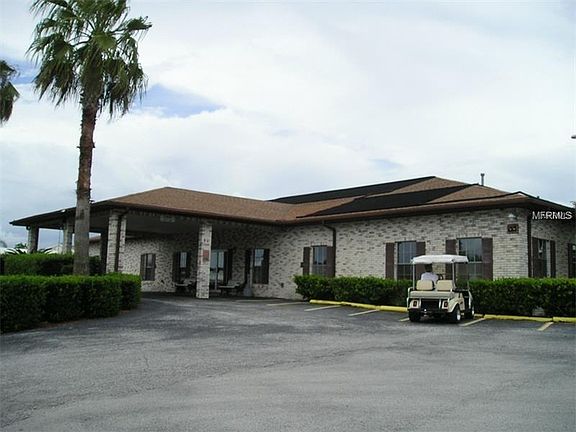 3rd image of 1009 Center Crest Blvd
