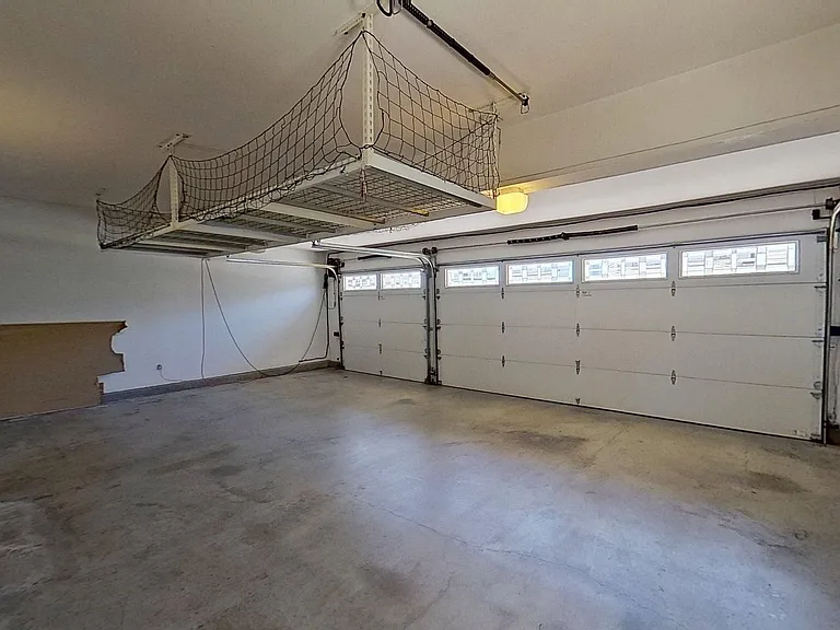 4749 E Bradford Ave — Photo 37
