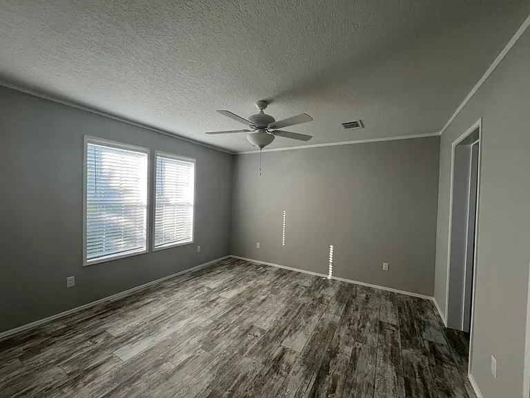 36 Eland Dr #36 — Photo 16