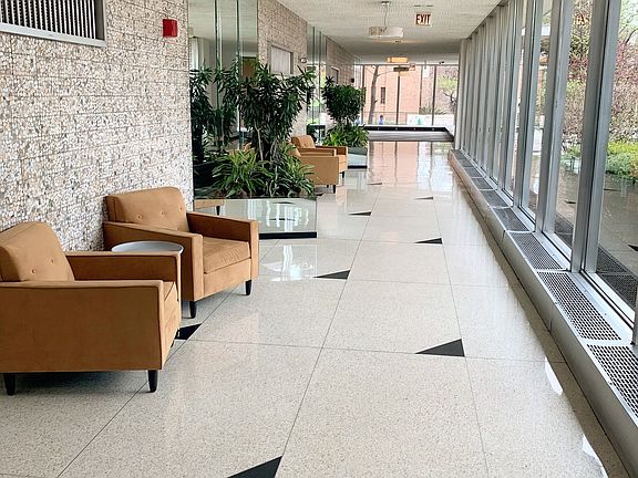 2nd image of 3950 N Lake Shore Dr APT 1322