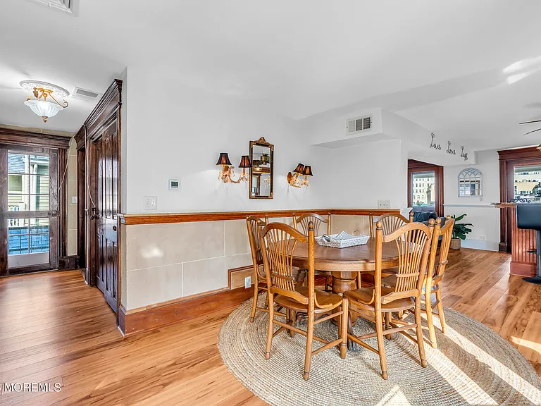 100 Lake Ave — Photo 36