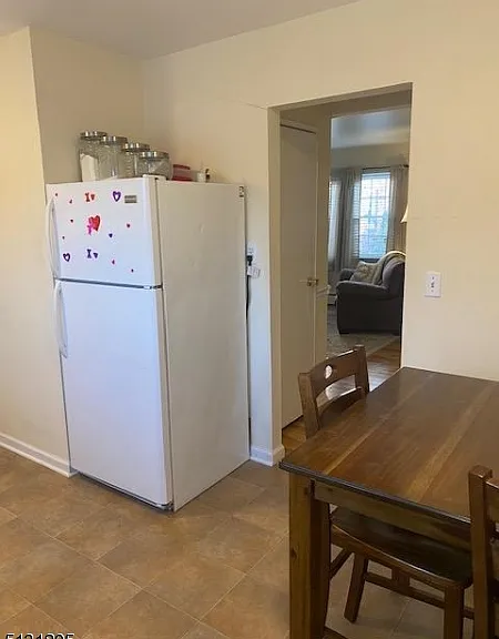 105 Pitney Pl — Photo 9