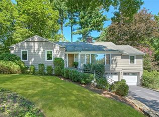 1 Valley View Rd, Chappaqua, NY 10514