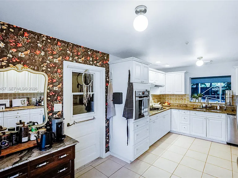 4042 Greenwood Dr — Photo 14