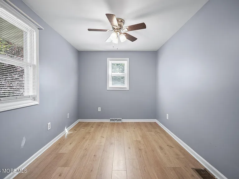 804 Nutswamp Rd #RED — Photo 22