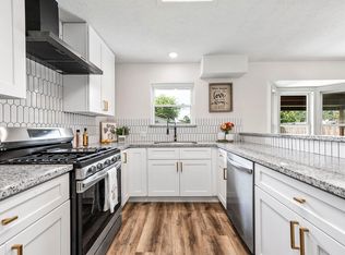 12930 Dakar Dr, Houston, TX 77065