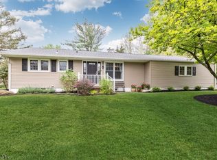 2 Woodland Ter, High Bridge, NJ 08829