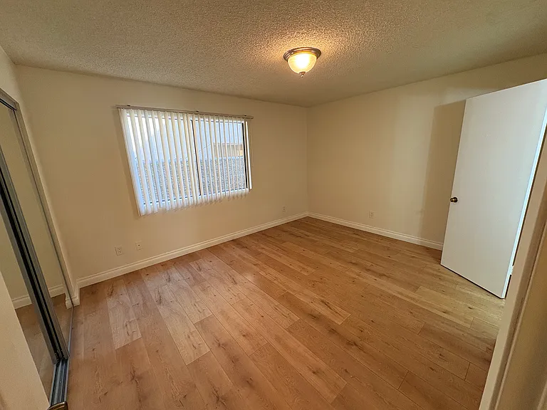 118 N Cedar St #2 — Photo 17