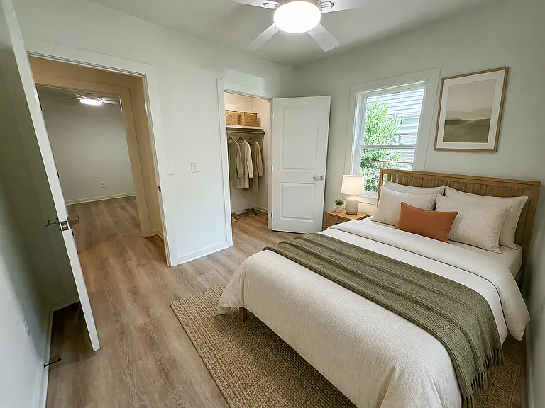 2346 Sorentrue Ave — Photo 17
