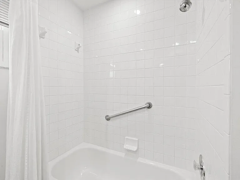 10352 Mateo Ct — Photo 22