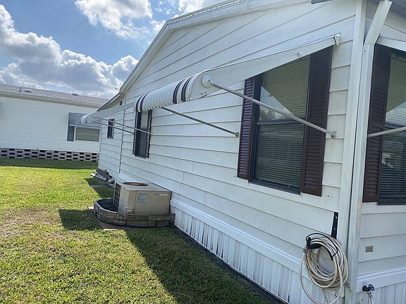 3rd image of 444 Birch Dr