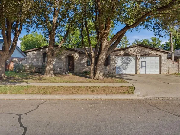 3215 Camarie Ave, Midland, TX 79705