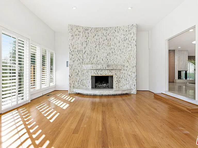 8900 Alto Cedro Dr — Photo 12