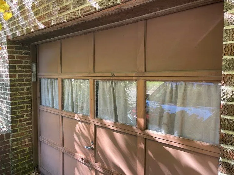 2519 Hawksbury Ln — Photo 4
