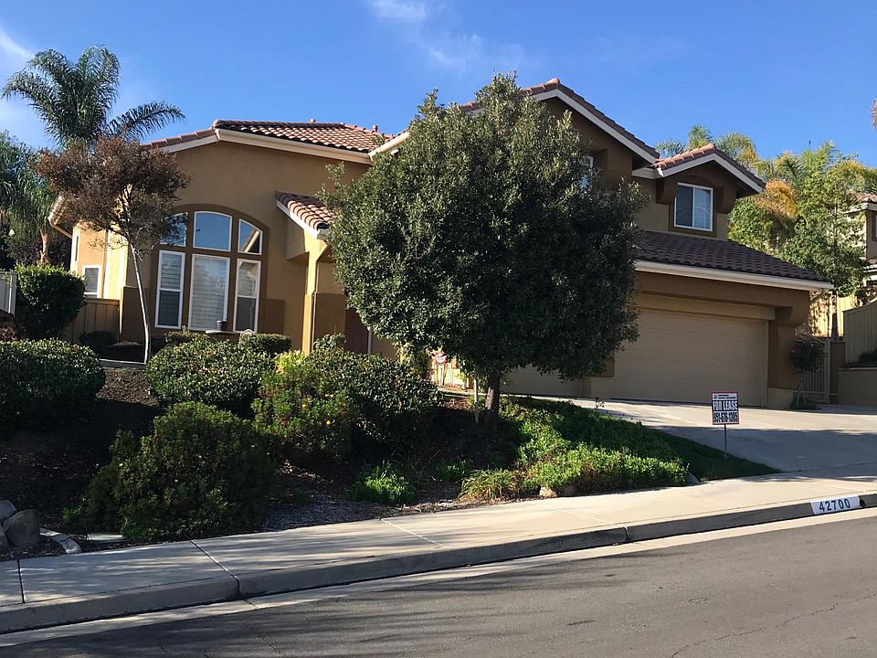 2nd image of 42700 Mountain Shadow Rd