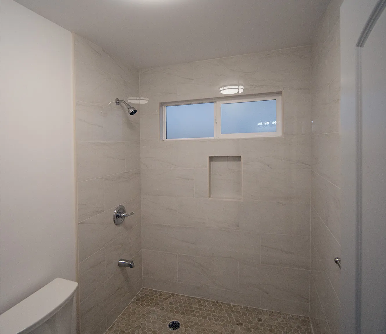 418 Halemaumau - Studio — Photo 4