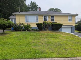 207 Highland Dr, Waterbury, CT 06708