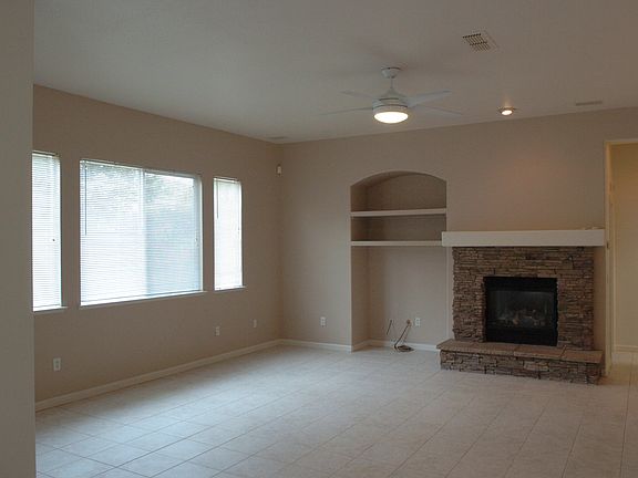5th image of 2621 Emerald Bay Ln