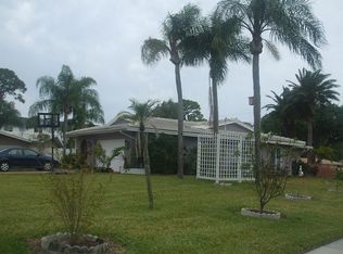 10196 Imperial Point Dr E, Largo, FL 33774