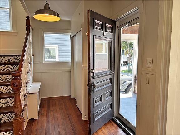 4th image of 5 Ellwood Pl