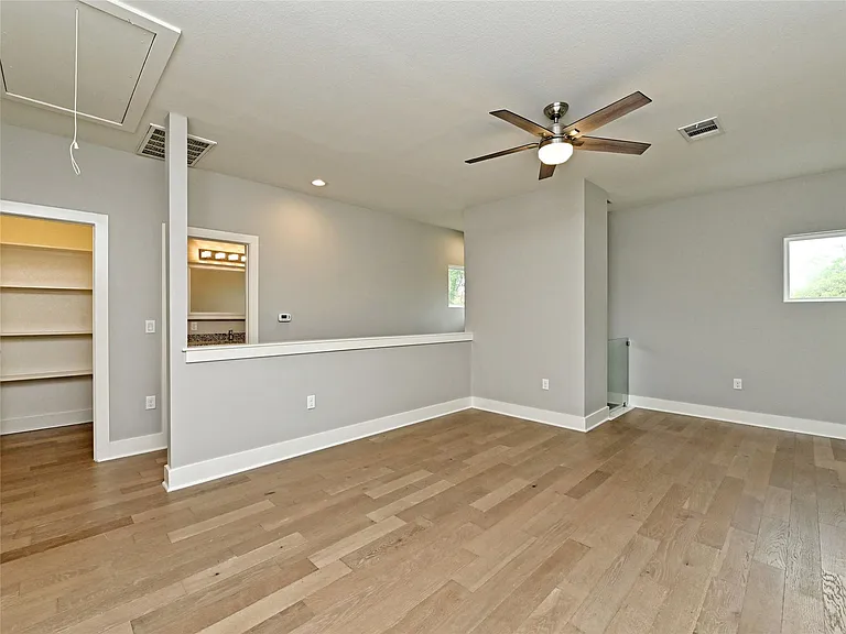 8518 Fathom Cir #114 — Photo 13