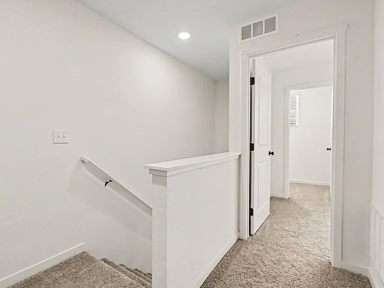 6126 Aurelius Rd — Photo 14