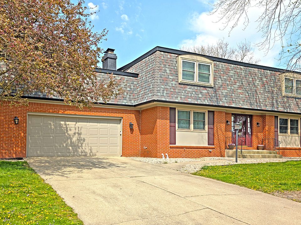 1st image of 3204 W Twickingham Dr