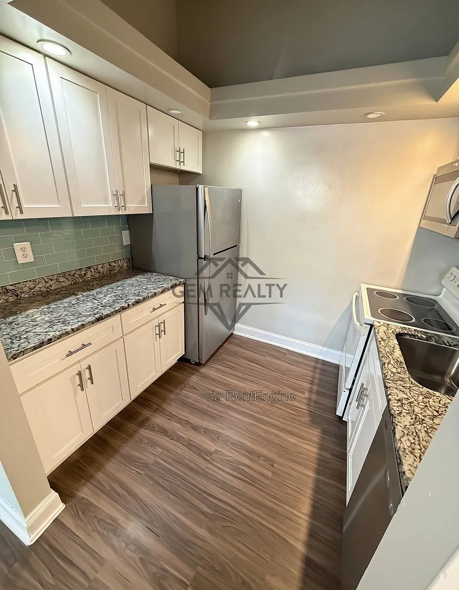 2 bed, 1.0 bath, 1000 sqft, $1,850 — Photo 4