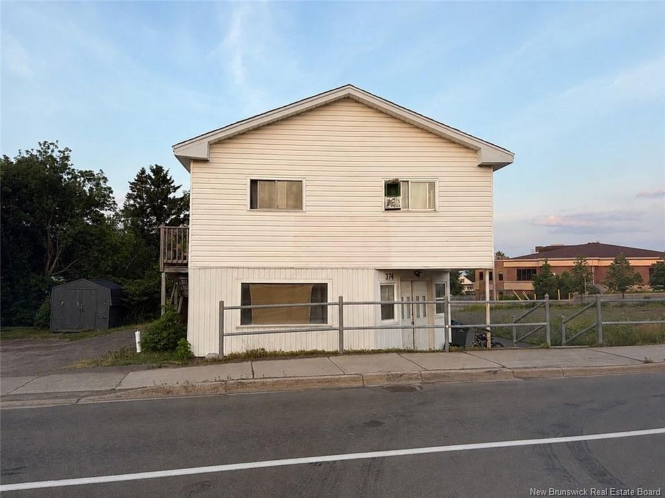 1st image of 374 Acadie Ave