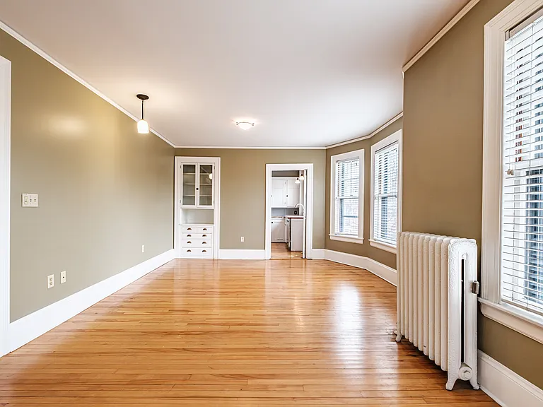 199 Vaughan St #5 — Photo 8