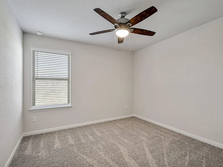 1215 Meyers Mdw — Photo 28