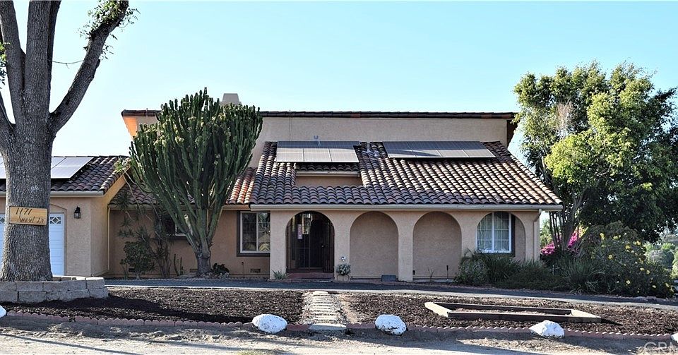 1st image of 1171 Sunset Dr