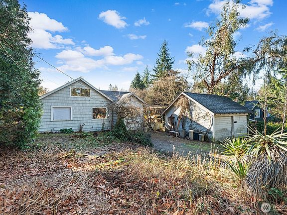 3rd image of 5721 108th Avenue NE
