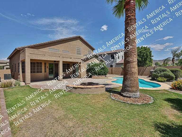 9710 S 45th Ave — Photo 44